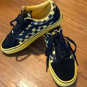 Vans lace up old school pro